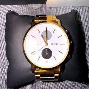 DKNY Gold monochromatic watch